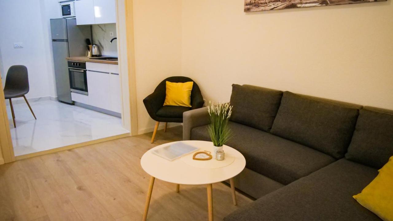 Peaceful & Sunny Apartments Trogir Exterior foto